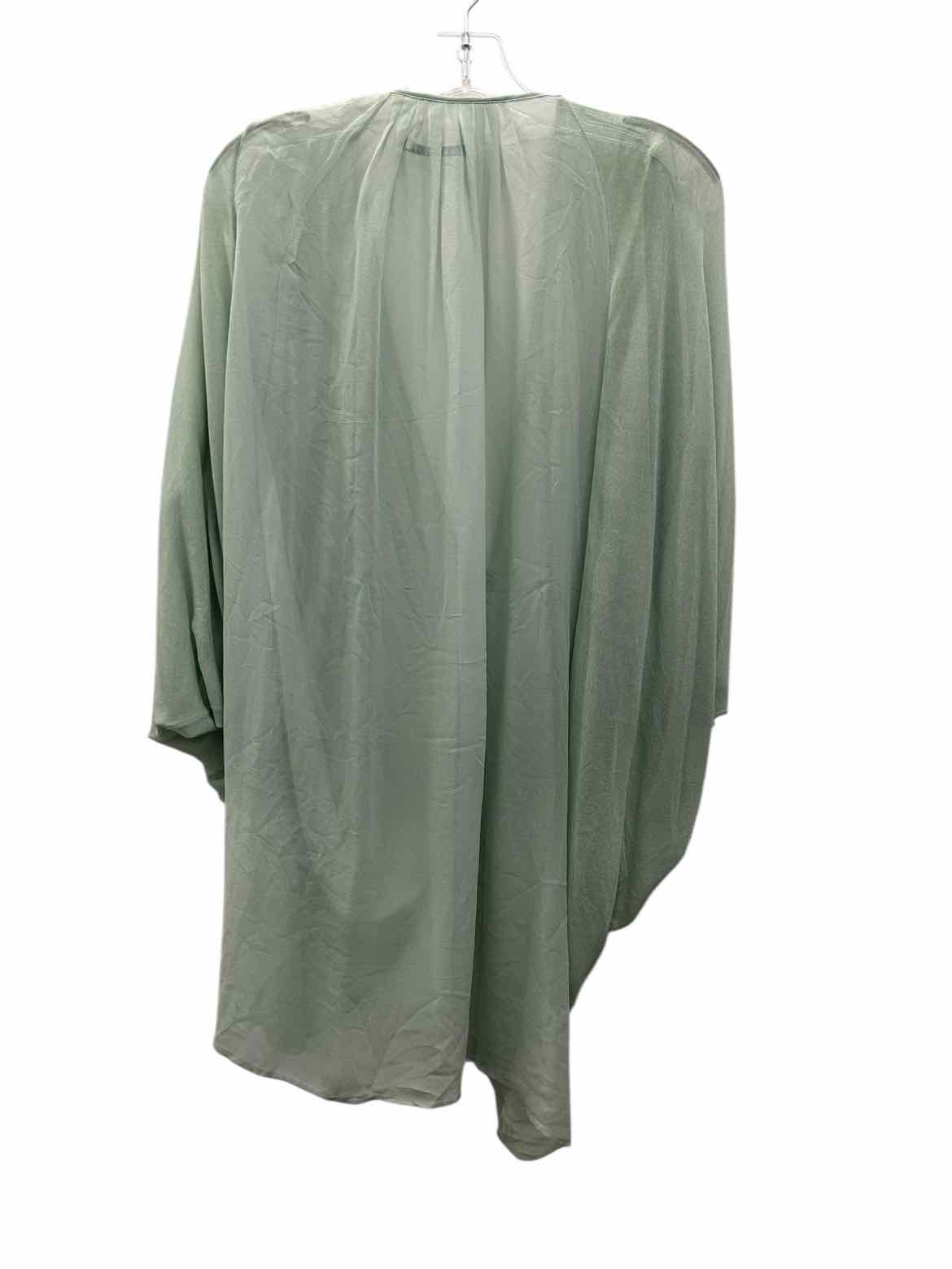 Alice + Olivia Size Large Mint Green Blouse
