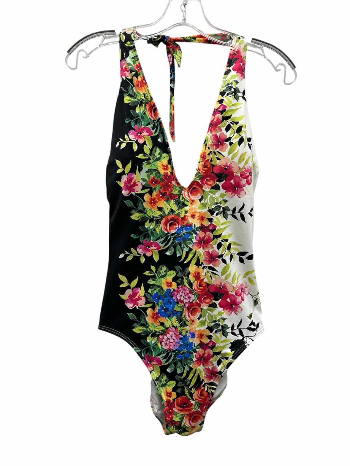 Johnny Was Size Large/XL Black & White Swimsuit