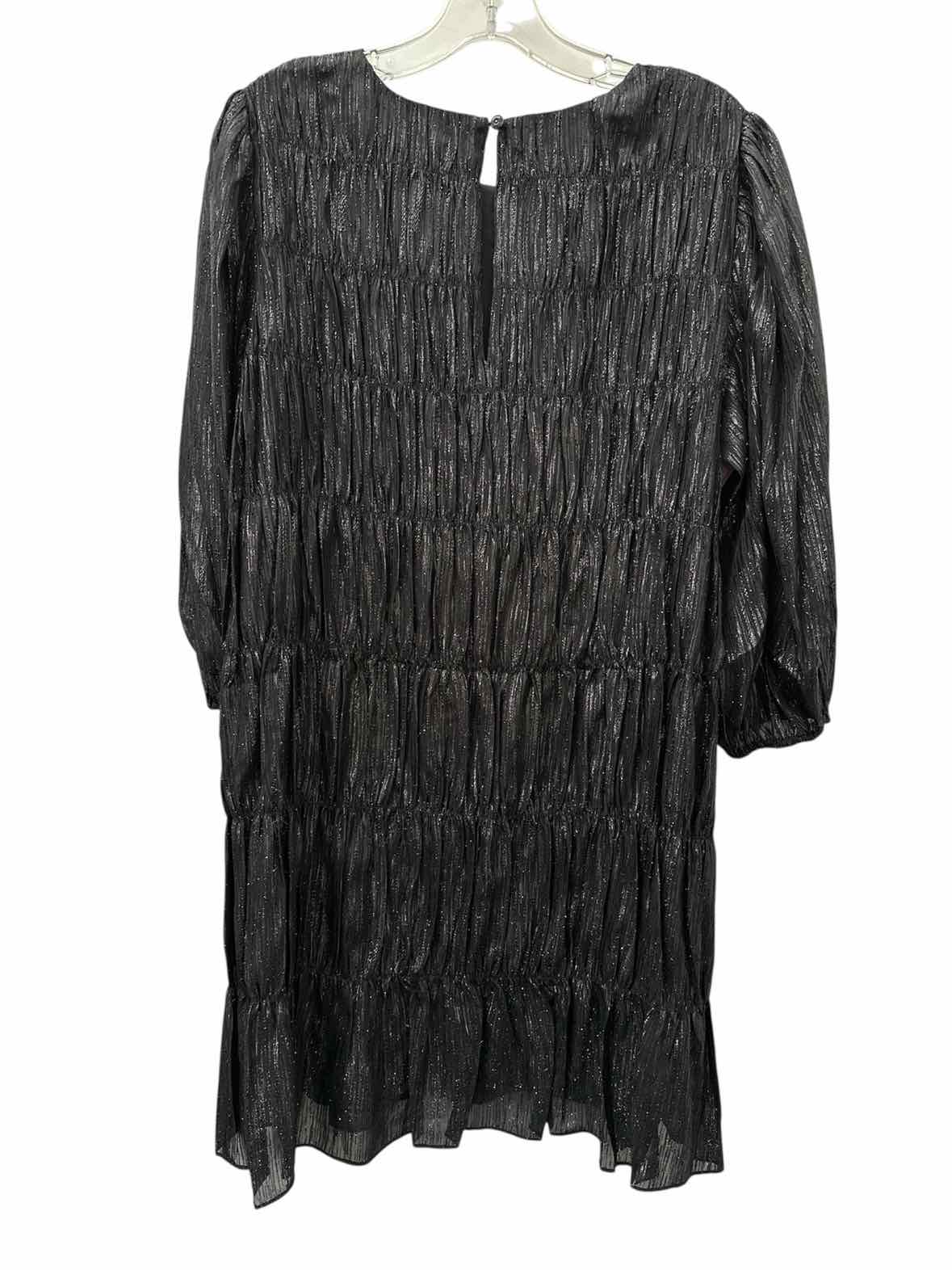 Trina Turk Size Medium Black & White Dress