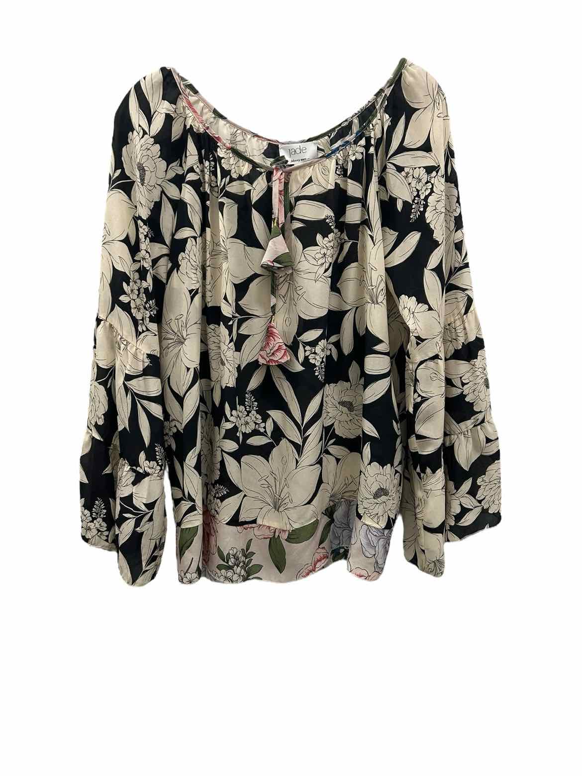Jade Size Medium Black & Ivory Blouse