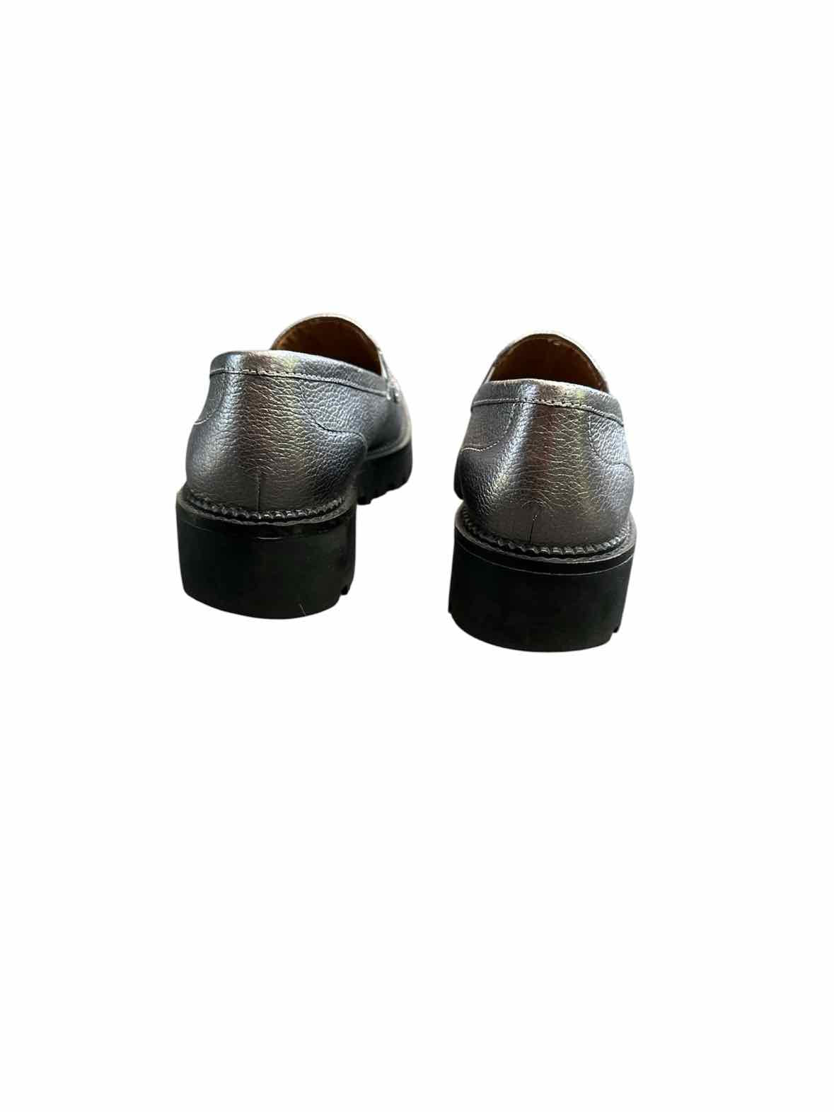 Caslon Shoe Size 8 Silver Loafers