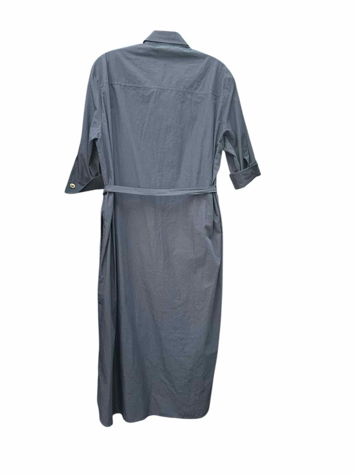 Antonelli Size Medium Navy Dress