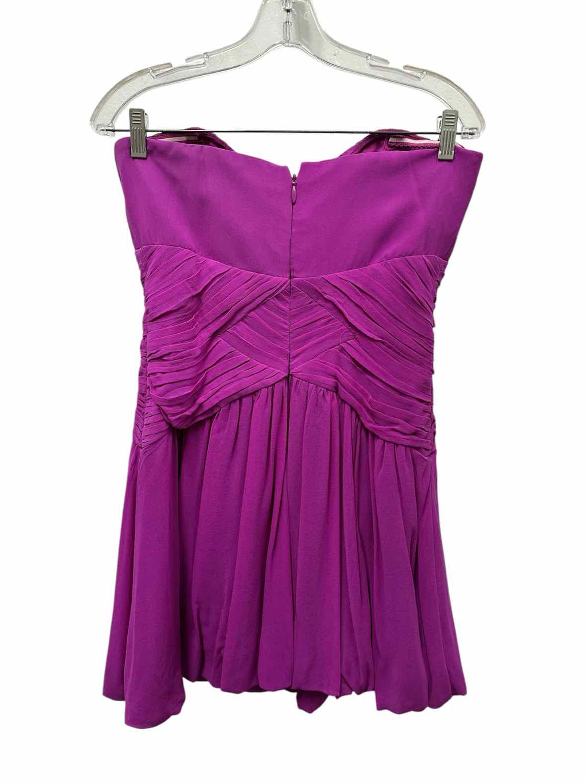 Nicole Miller Size 8 Orchid Dress