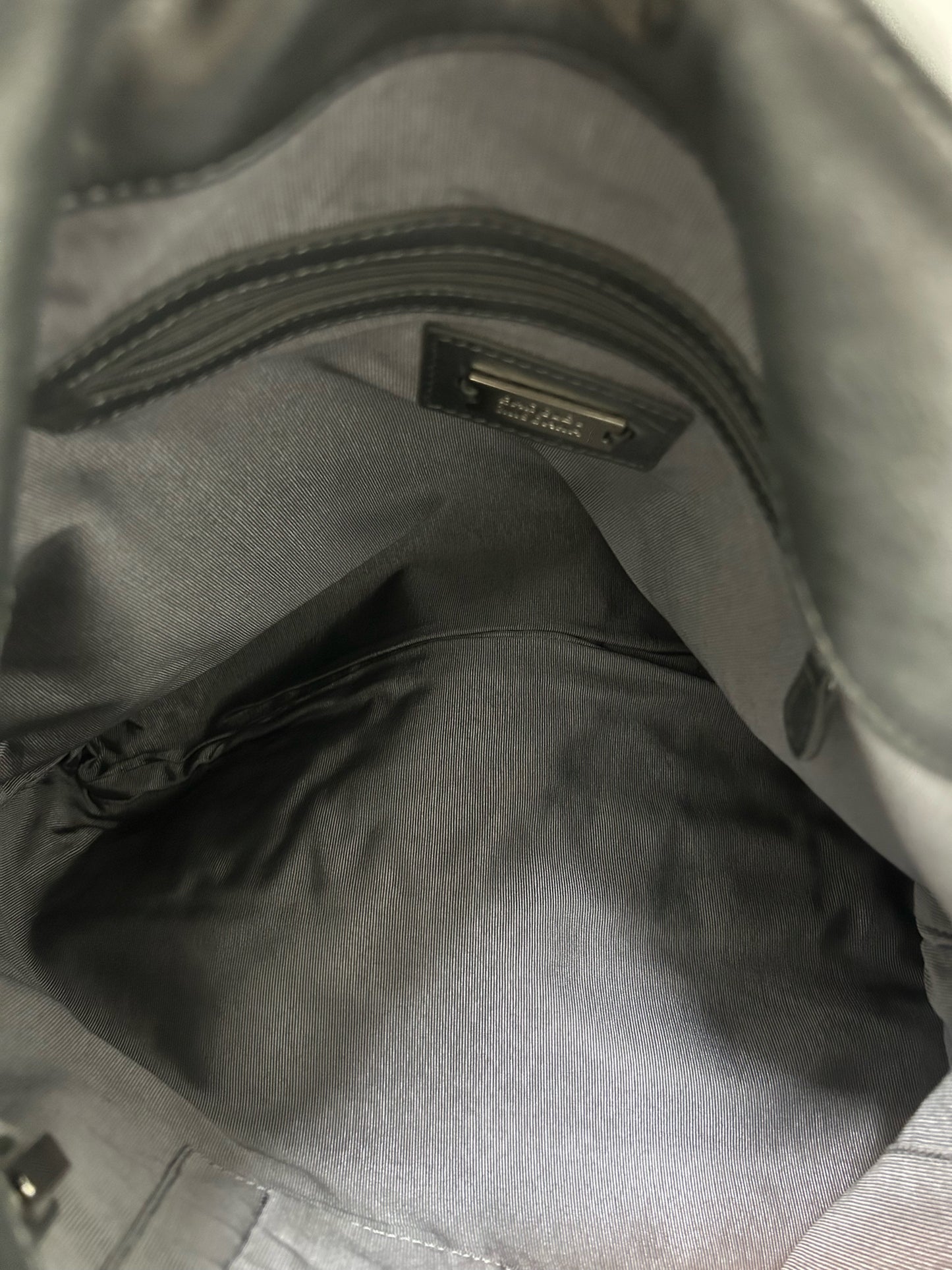 Badgley Mischka Silver Leather Handbag