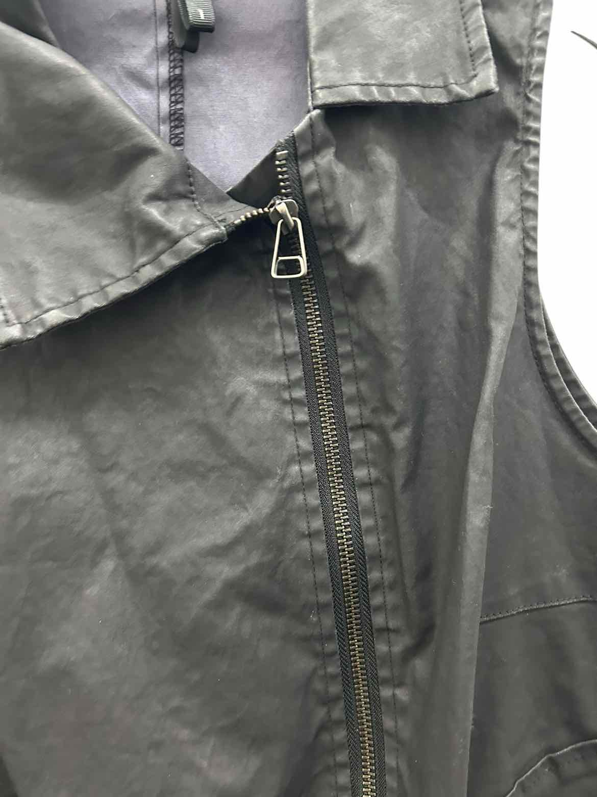Porto Size Small Black Vest
