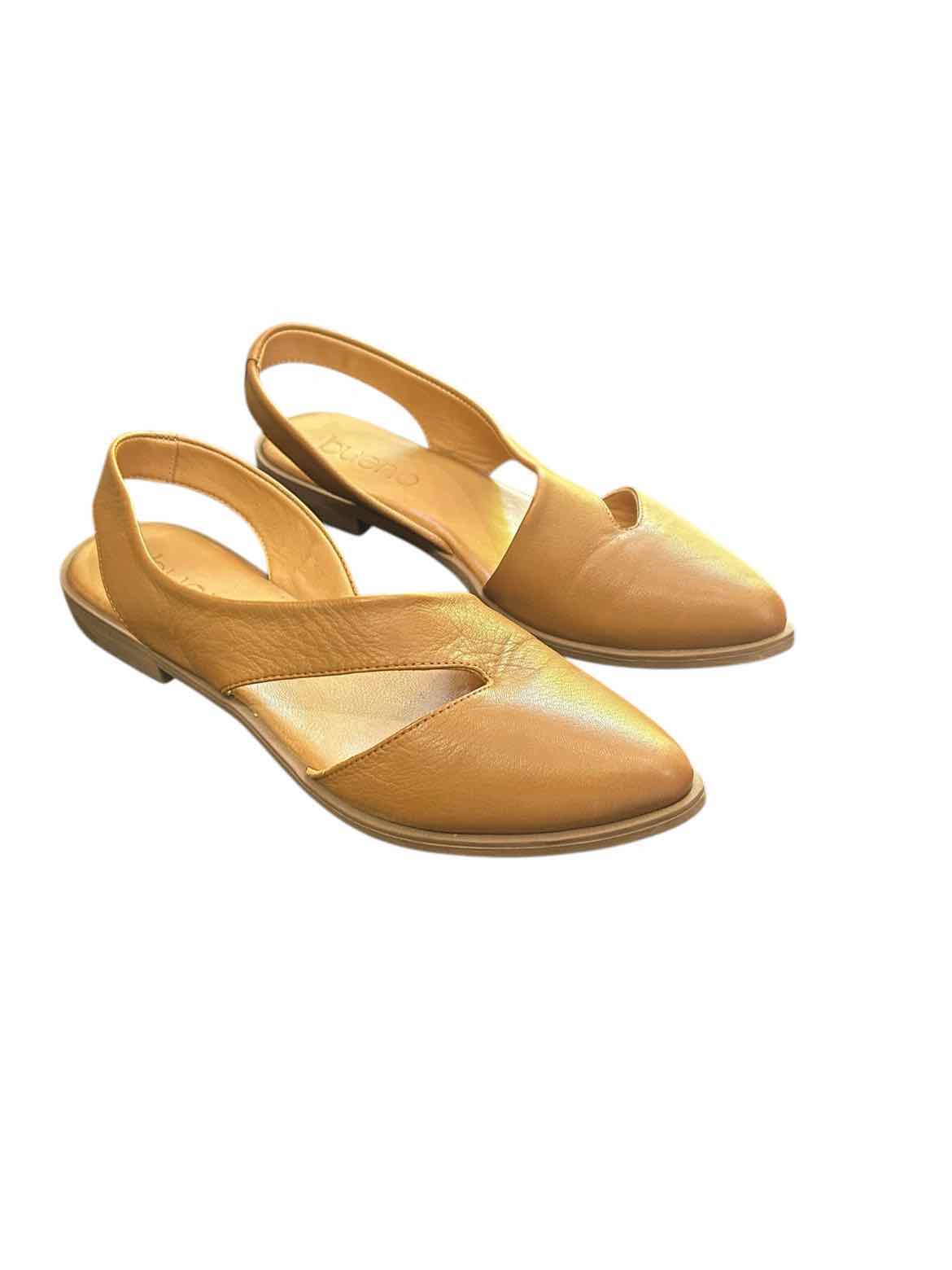 Bueno Shoe Size 6 Tan Flats