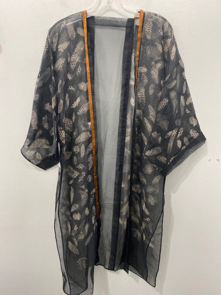 Size O/S No Label Black Print Duster