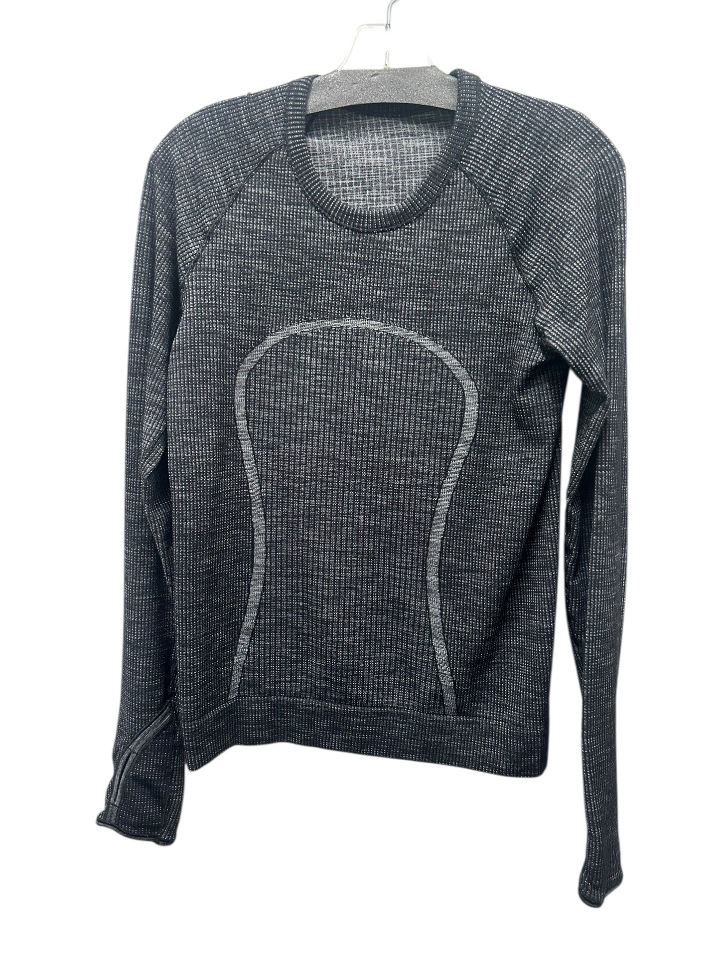 Lulu Lemon Size Med/Lrg Gray & Black T-shirt