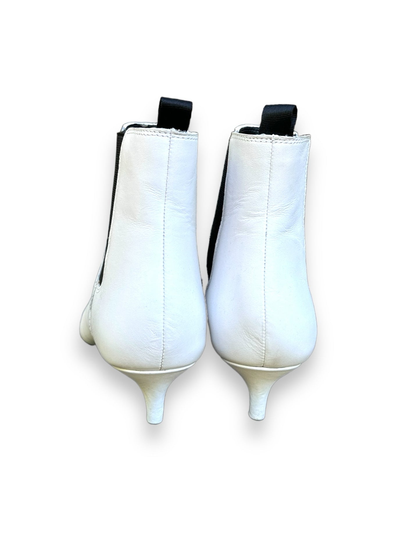 Banana Republic Shoe Size 7.5 White Boots