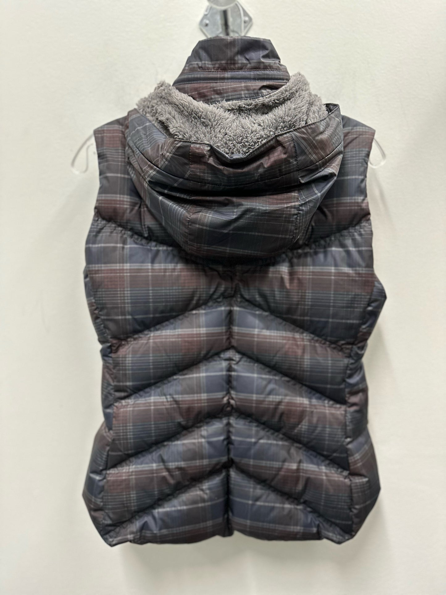 Patagonia Size Small Plaid Vest