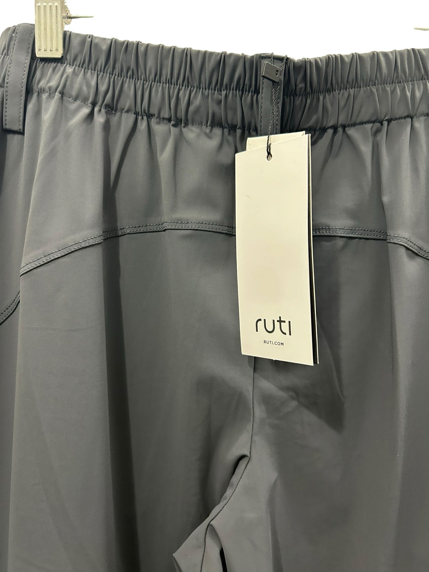 Ruti Size 4 Gray Pants