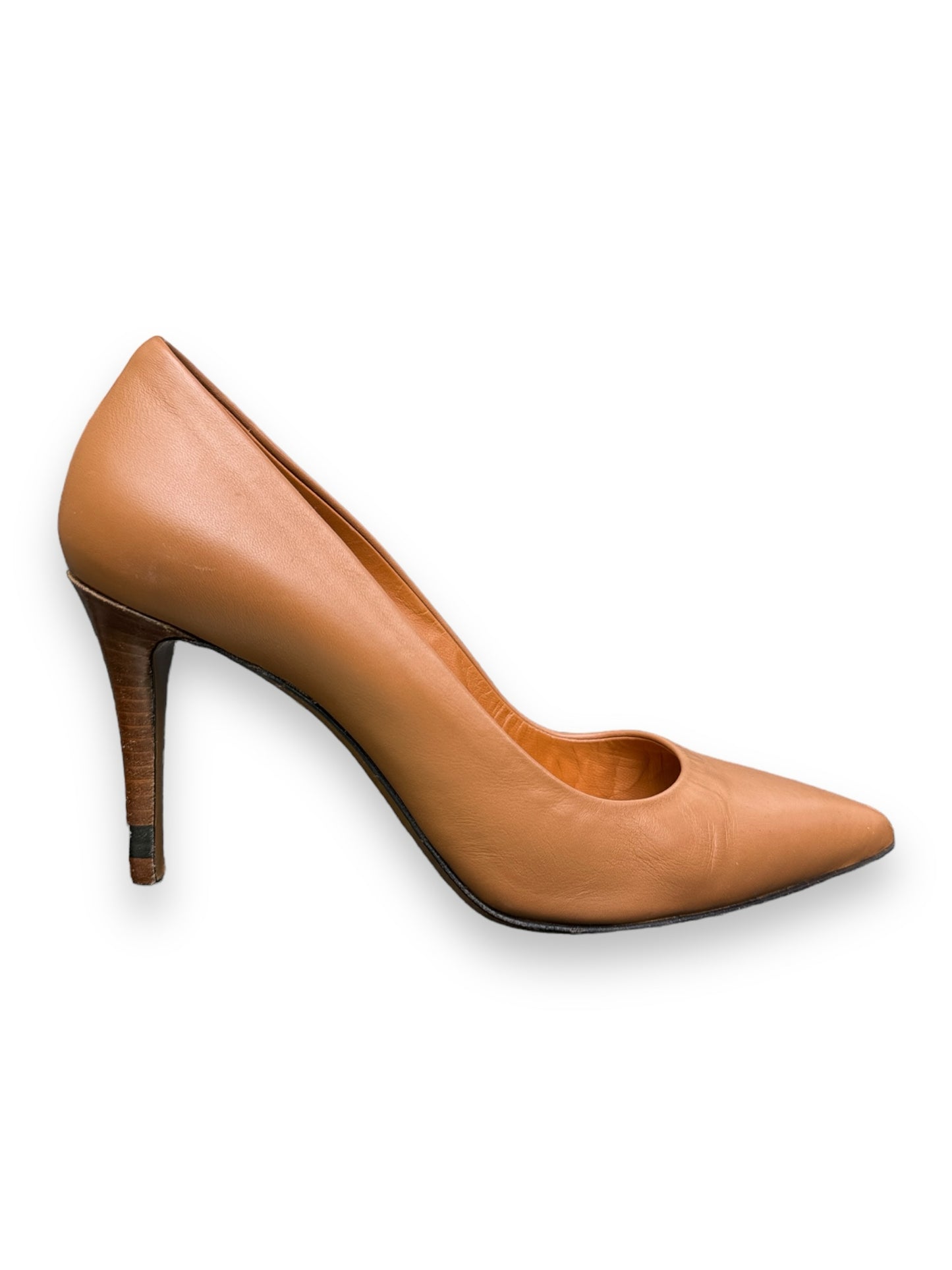 Fendi Shoe Size 6 lt brown Heels