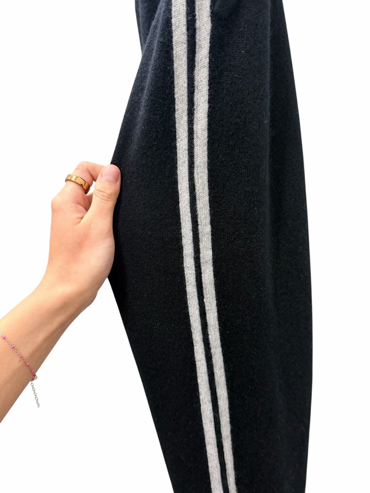 Cashmere Project Size Small Black Pants