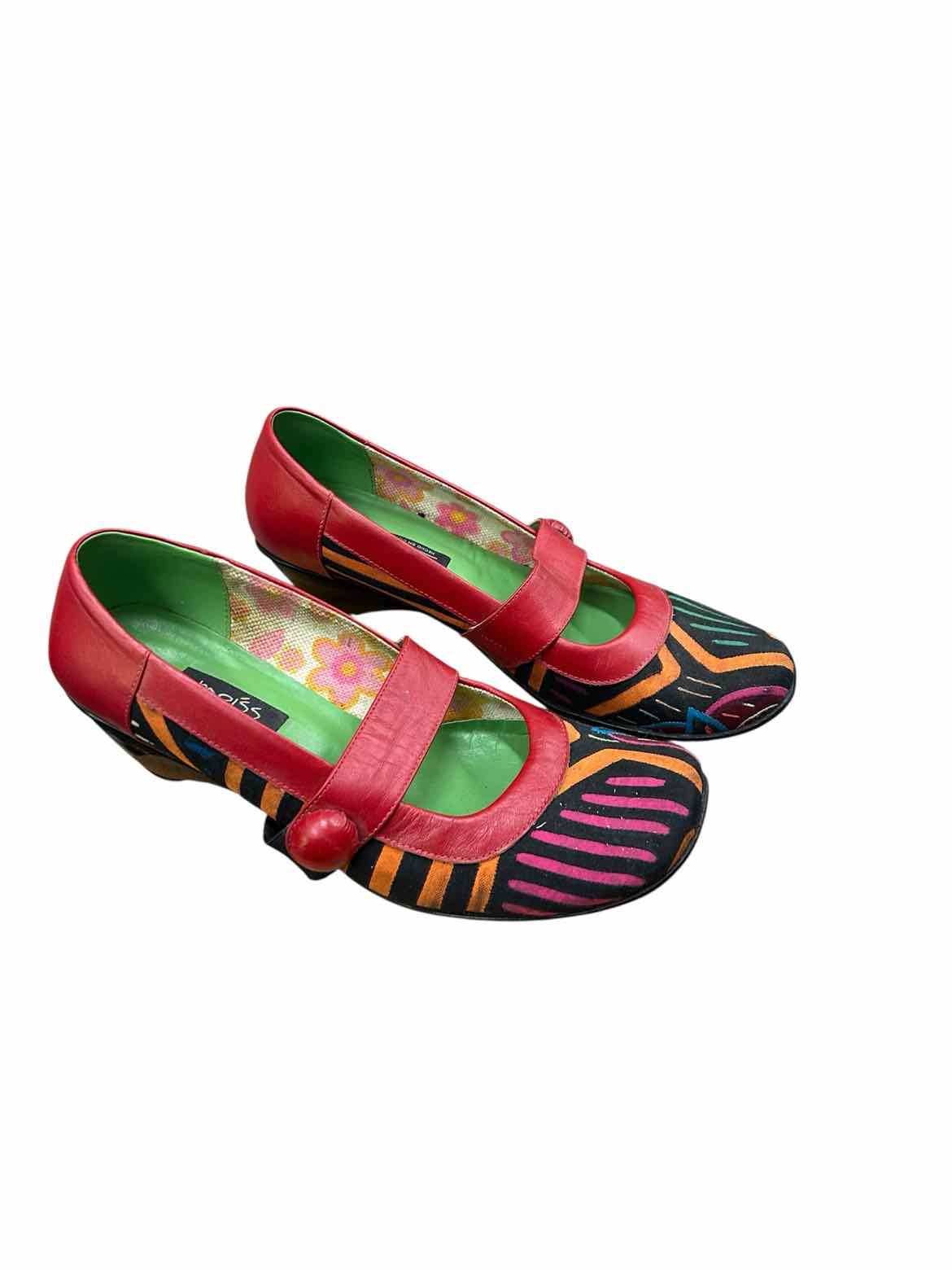 Moiss Shoe Size 8 Black Print Heels