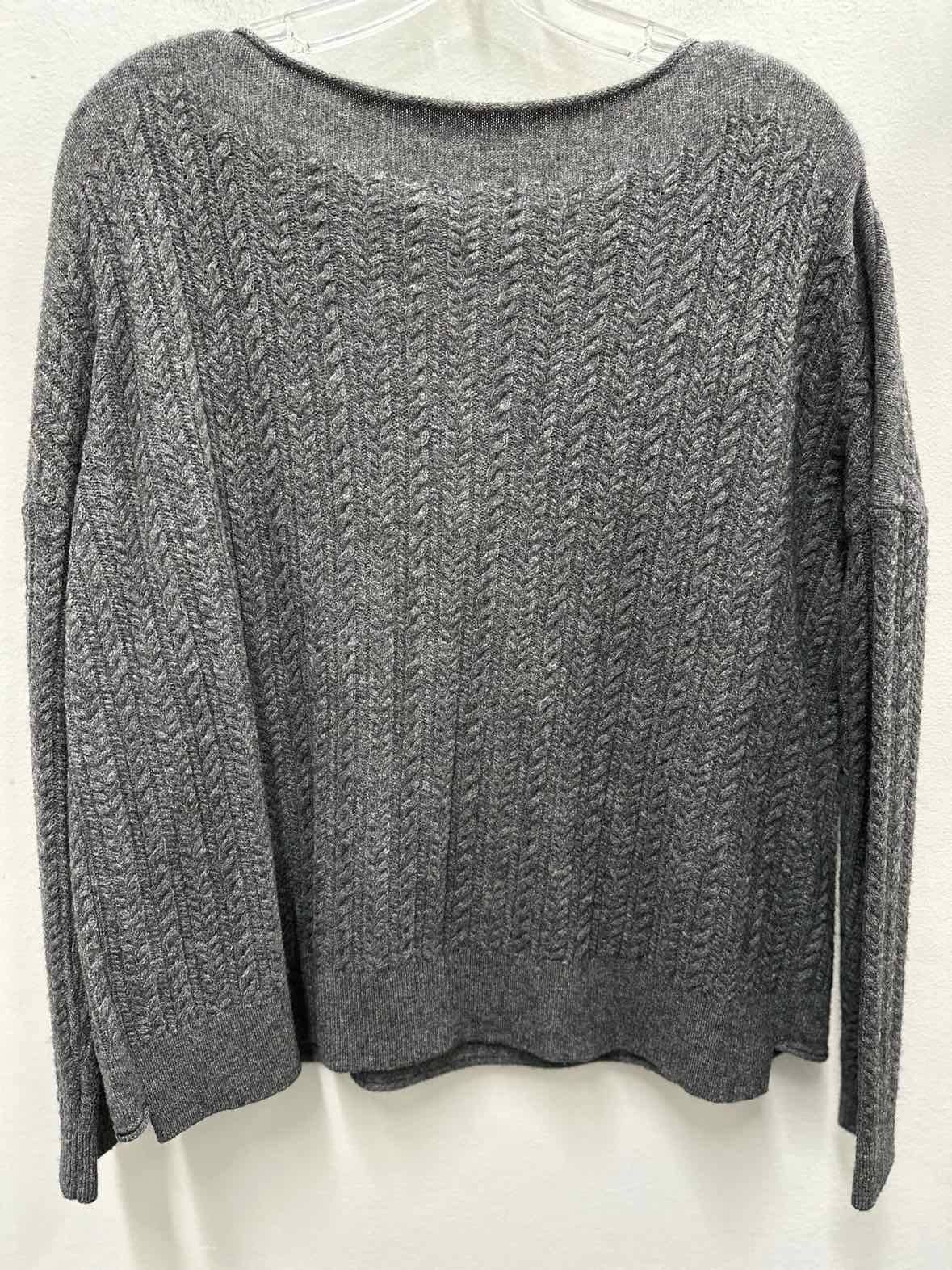 Vince Size Small Gray Sweater