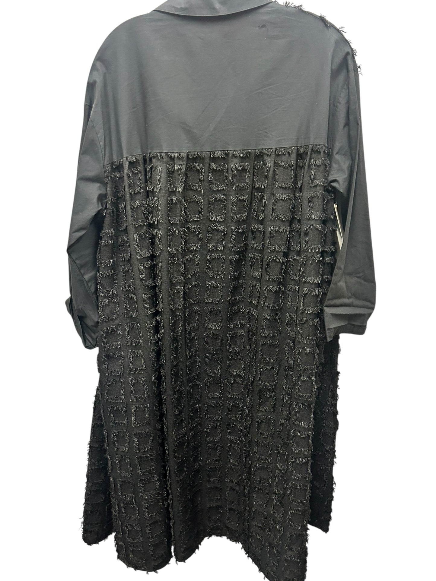 Intentionally ____ Size Large Black Coat