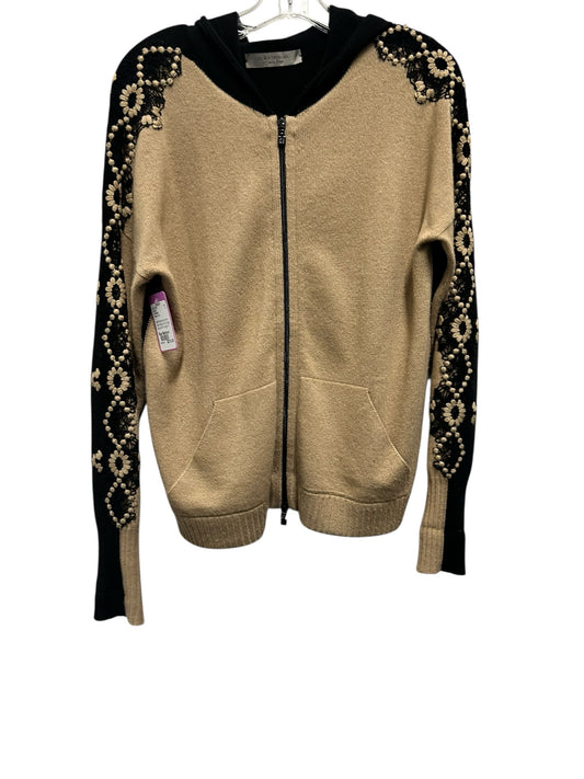 D. Exterior Size Medium Black & Tan Sweater