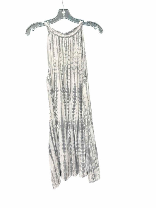 Bayu Semilir Size Sml/Med Gray & White Dress