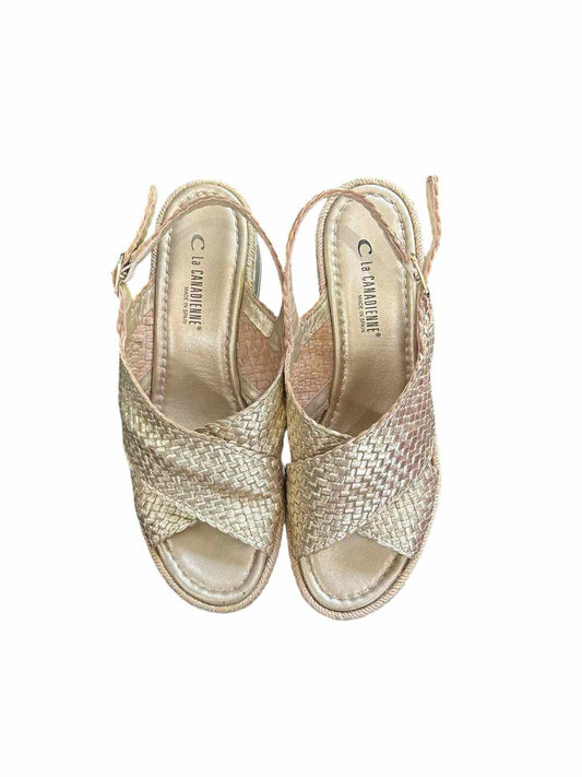 La Canadienne Shoe Size 10.5 Gold Sandals