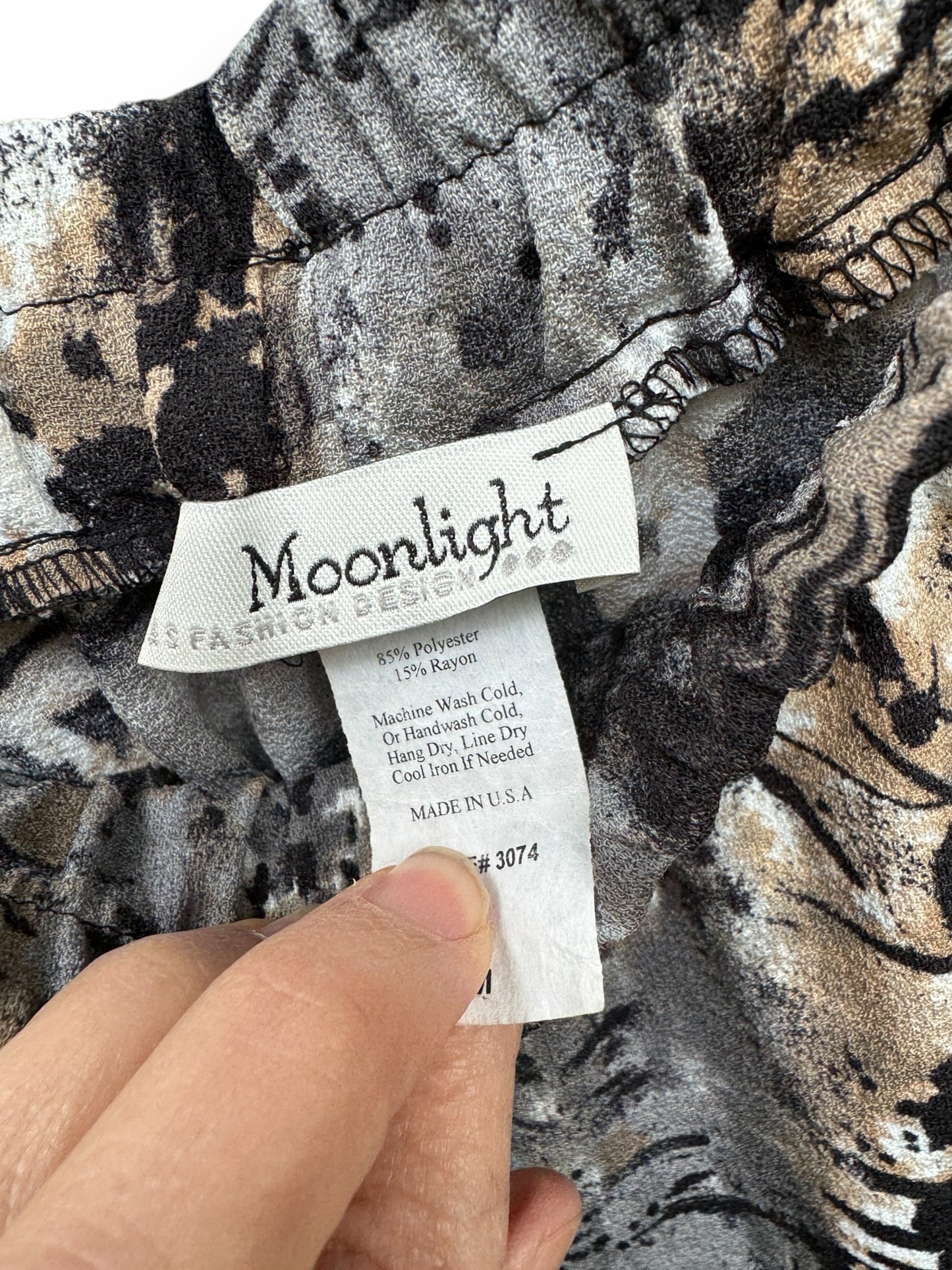 Moonlight Size Medium Gray & Brown Pants