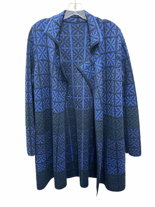 Oleana Size Large Blue & Navy Sweater