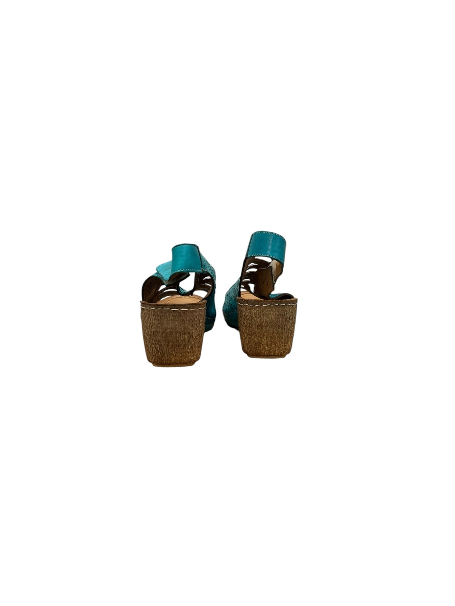 Spring Step Shoe Size 7.5-8 Turquoise Sandals