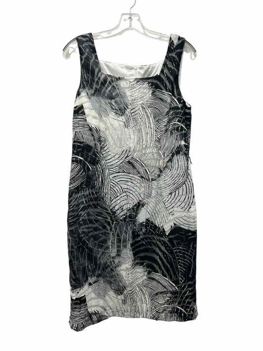 Cartise Size 10 Black & White Dress