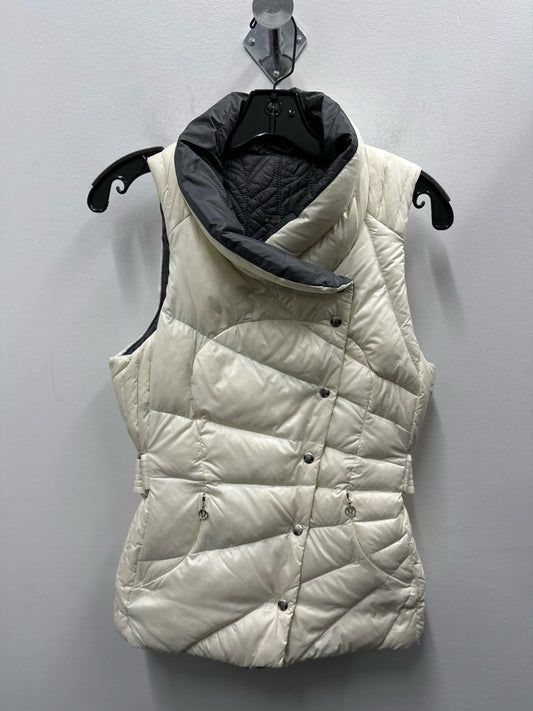 Lulu Lemon Size 6 Ivory Vest