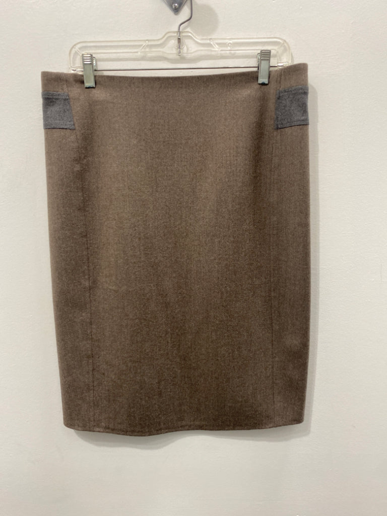 Size 10 Brunello Cucinelli Taupe Skirt